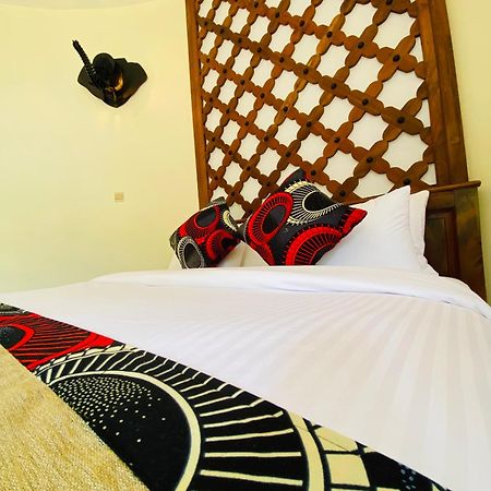 Forest Park Resort Buloba Exterior photo