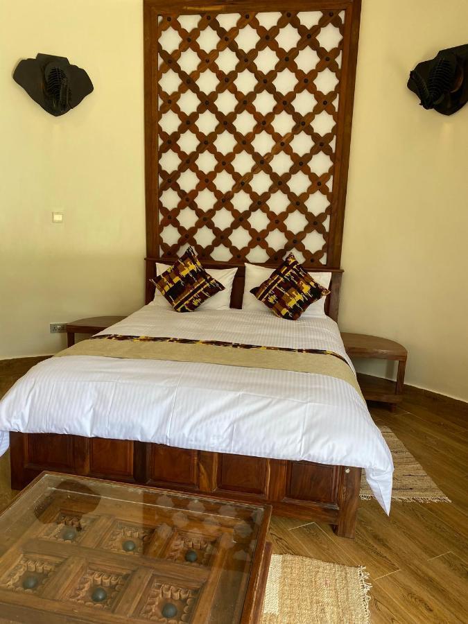 Forest Park Resort Buloba Exterior photo